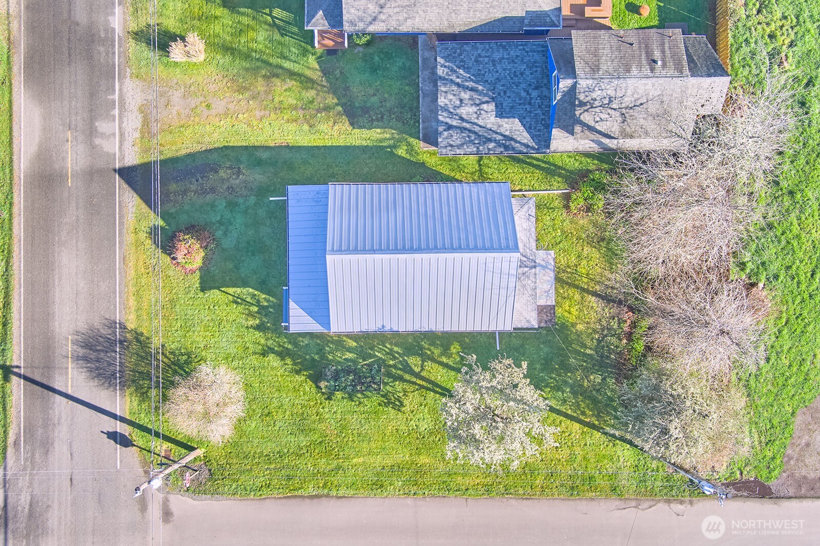 4302 L Place , Seaview, WA 98644