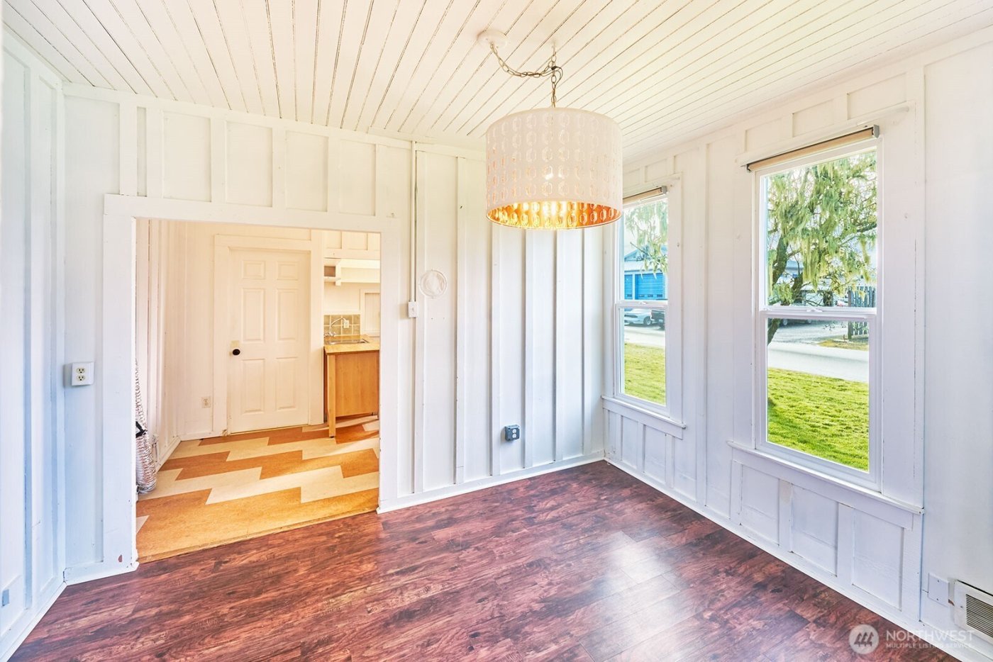 4302 L Place , Seaview, WA 98644