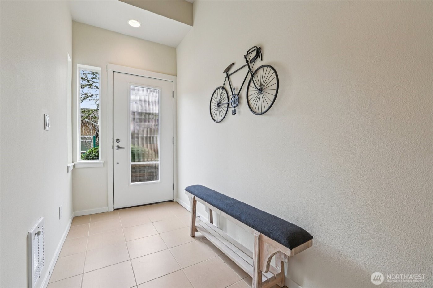 93 Sky Ridge Rd #505, Issaquah, WA 98027