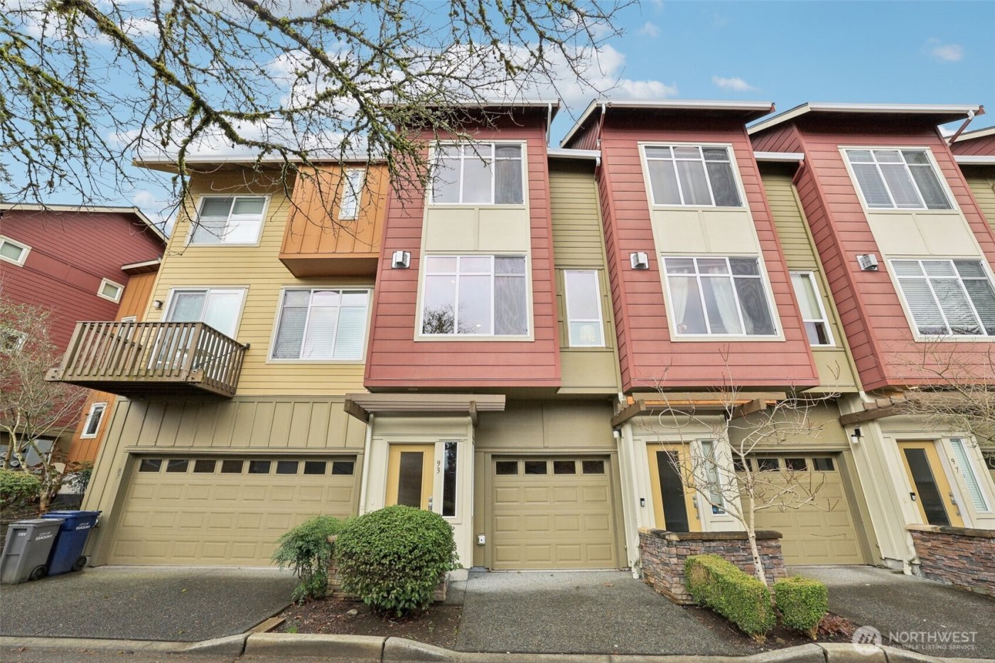 93 Sky Ridge Rd #505, Issaquah, WA 98027