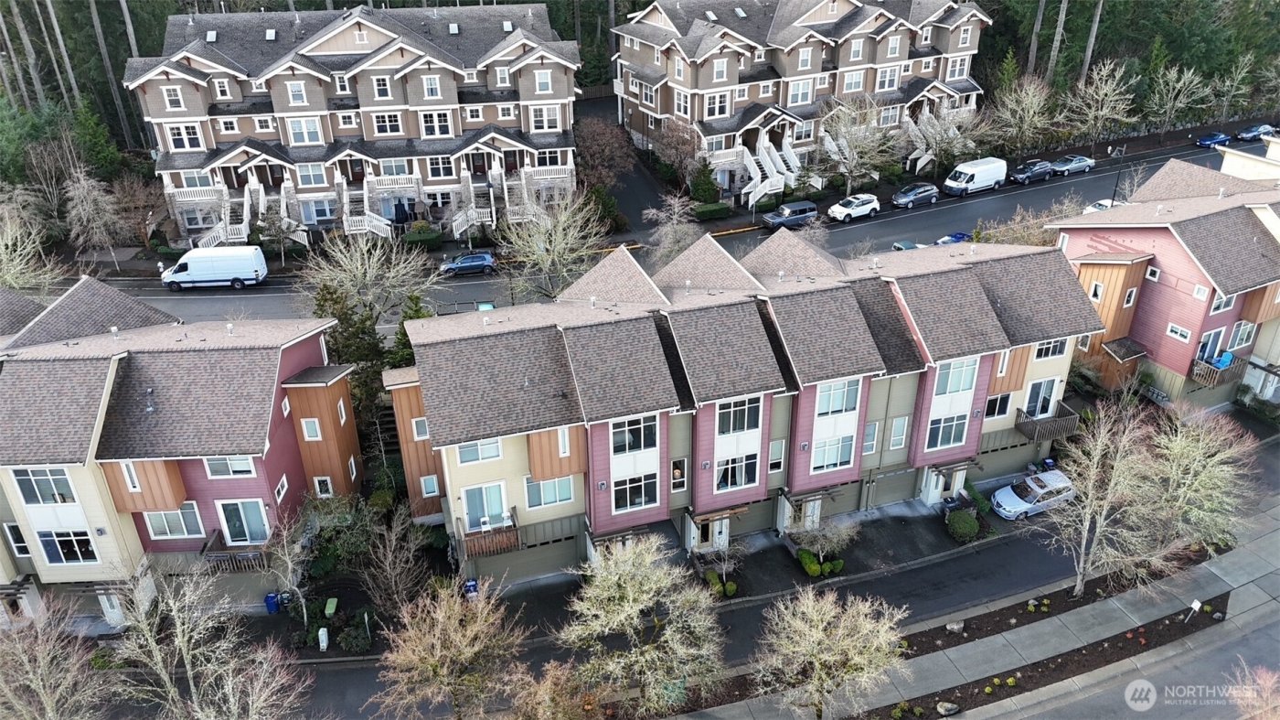 93 Sky Ridge Rd #505, Issaquah, WA 98027