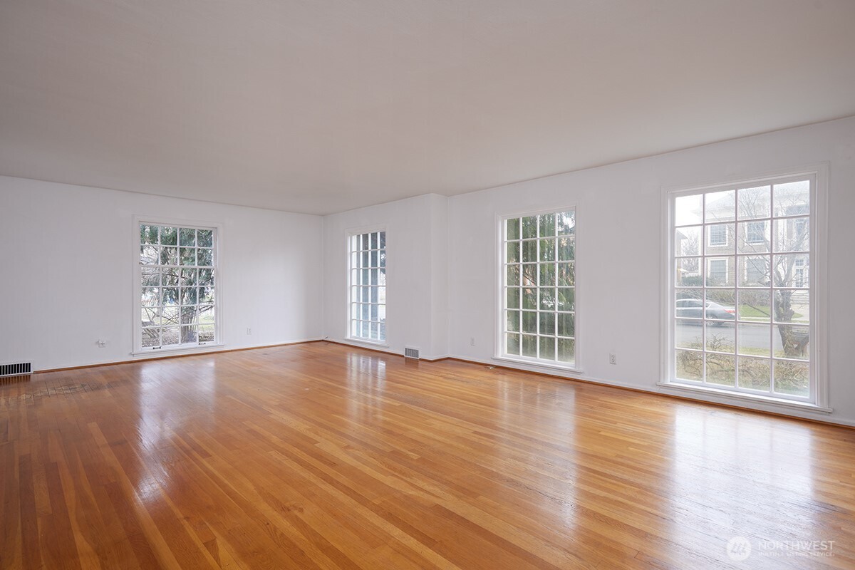 444 Washington Street , Walla Walla, WA 99362