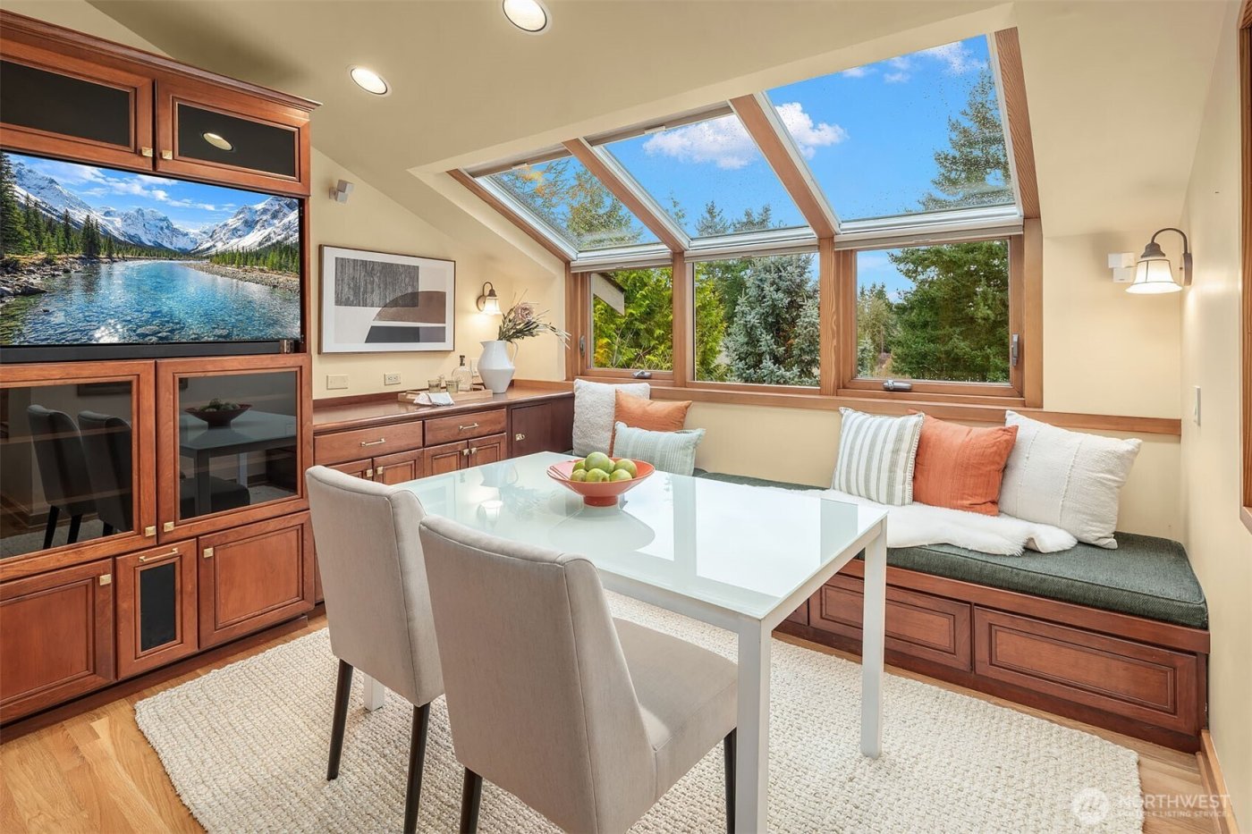 4709 154th Place SE, Bellevue, WA 98006