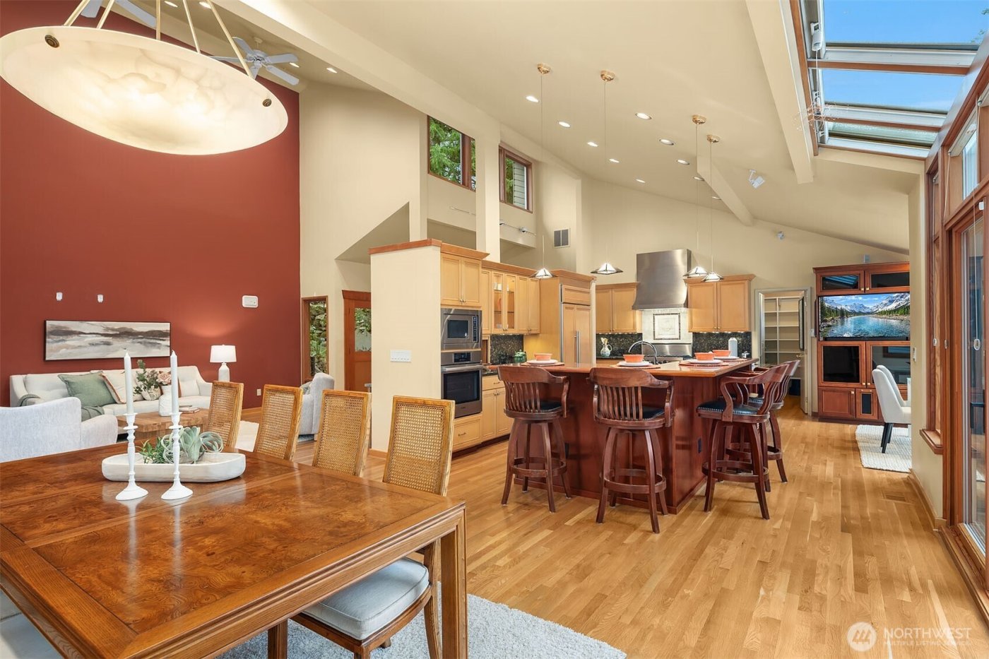 4709 154th Place SE, Bellevue, WA 98006