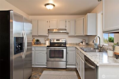 28708 235th Avenue SE, Maple Valley, WA 98038 - Photo 10