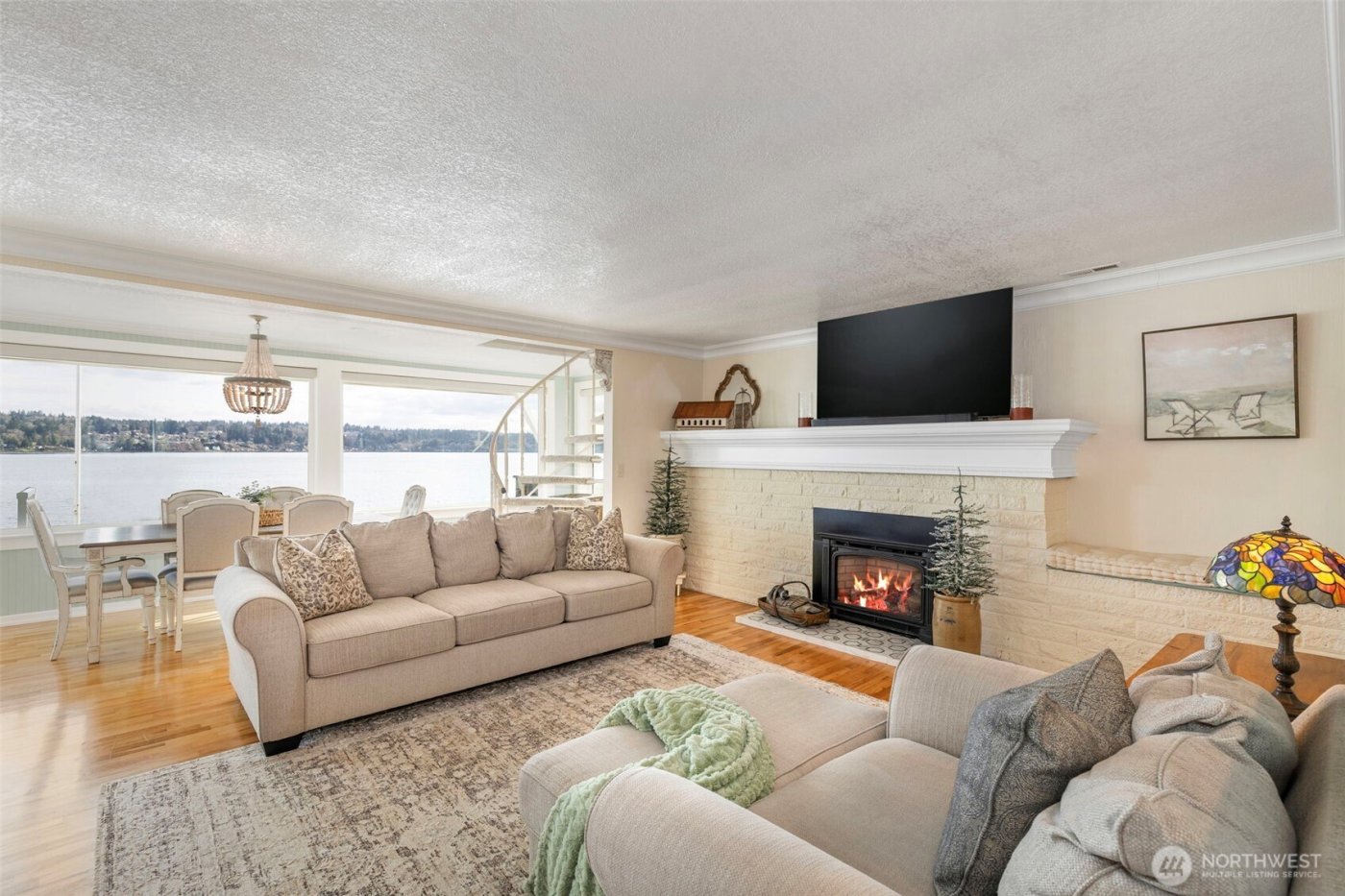 609 Shore Drive , Bremerton, WA 98310