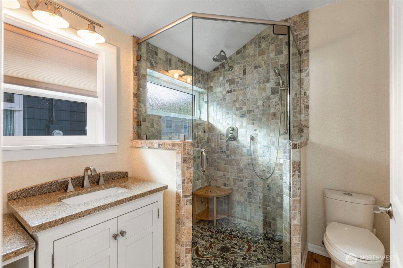 609 Shore Drive , Bremerton, WA 98310