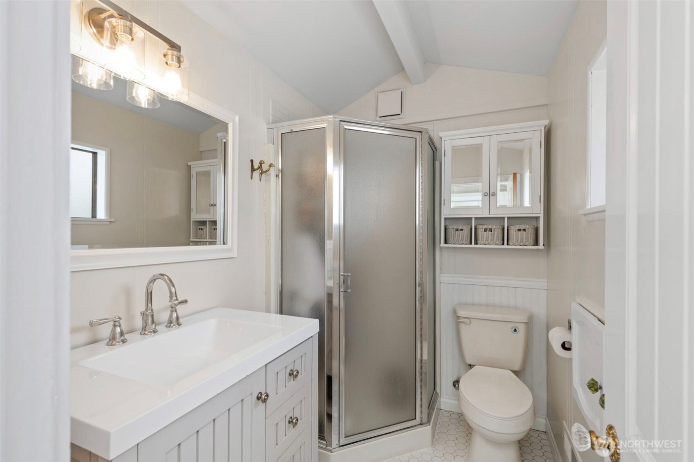 609 Shore Drive , Bremerton, WA 98310