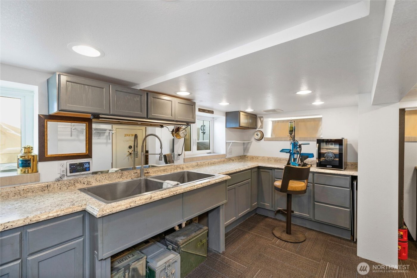 609 Shore Drive , Bremerton, WA 98310