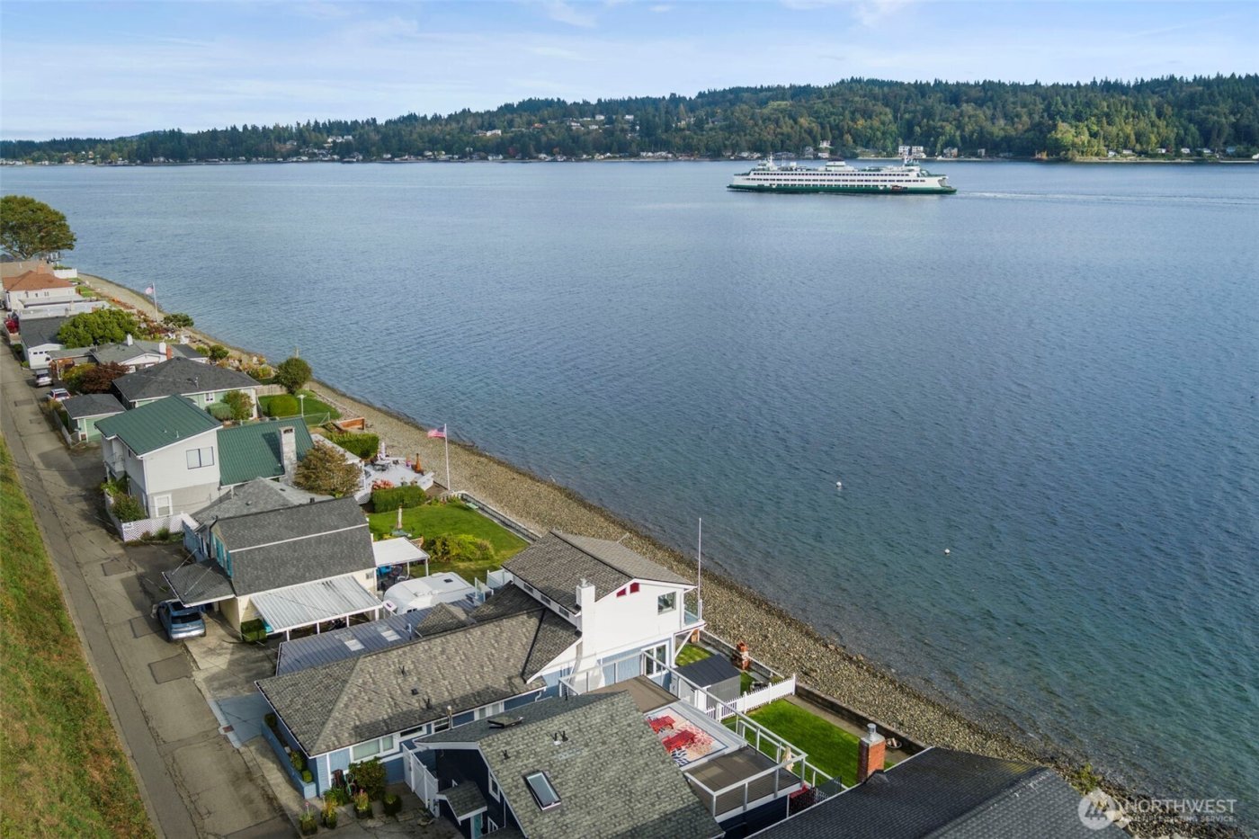 609 Shore Drive , Bremerton, WA 98310