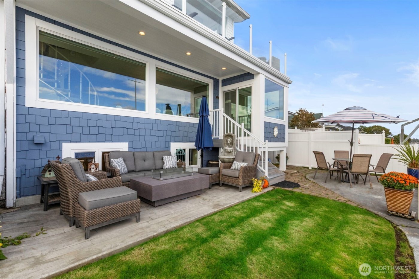 609 Shore Drive , Bremerton, WA 98310