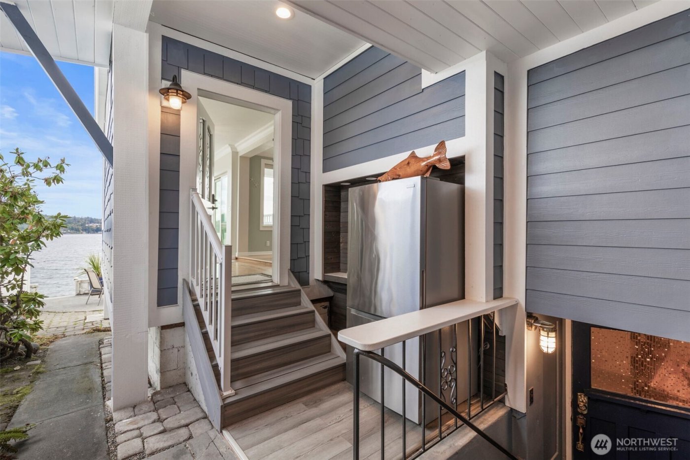 609 Shore Drive , Bremerton, WA 98310