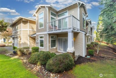 21920 42nd Avenue S #104, Kent, WA 98032