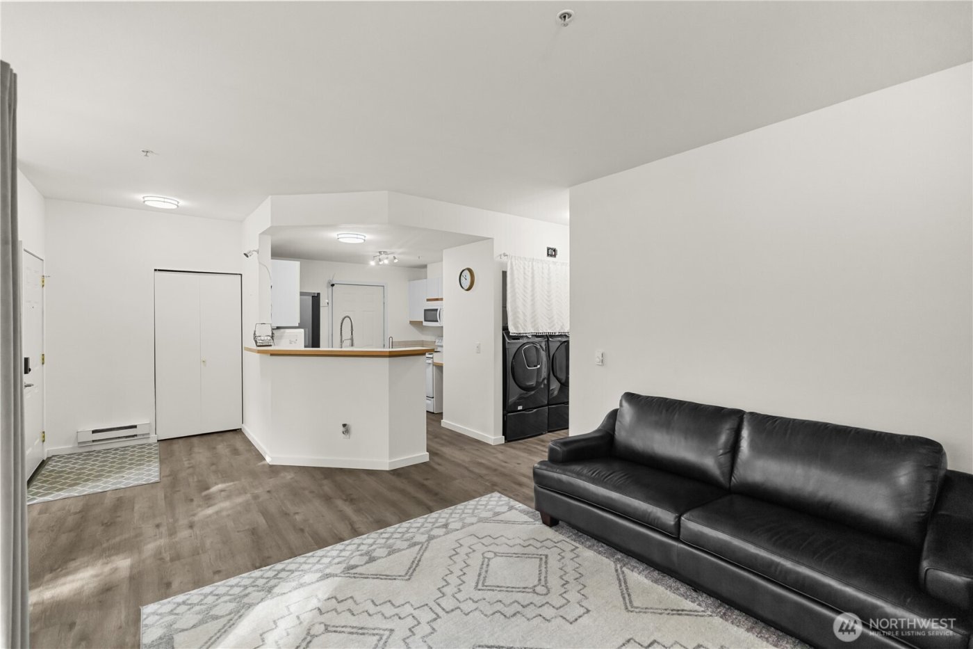 21920 42nd Avenue S #104, Kent, WA 98032