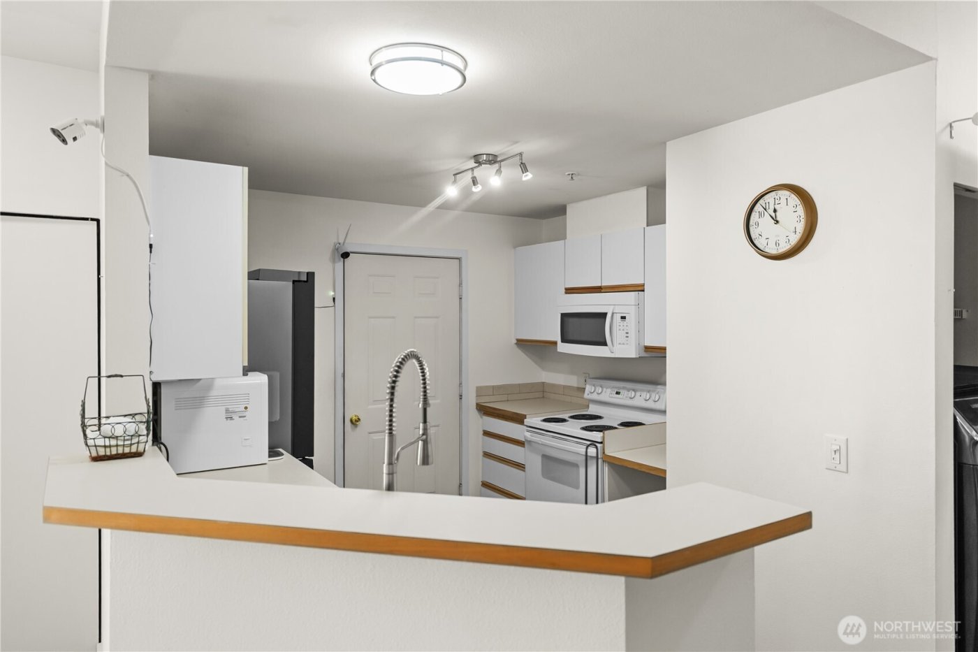 21920 42nd Avenue S #104, Kent, WA 98032