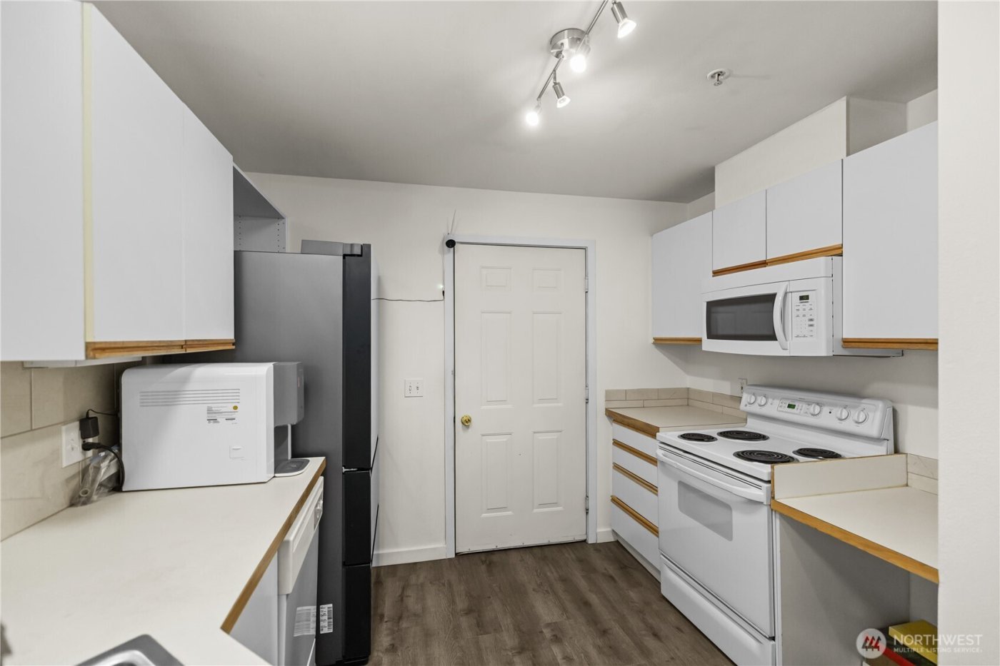 21920 42nd Avenue S #104, Kent, WA 98032