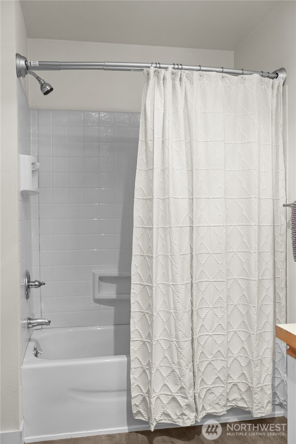 21920 42nd Avenue S #104, Kent, WA 98032