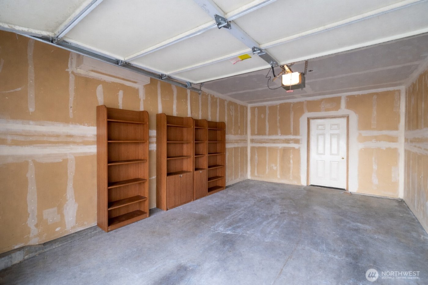 21920 42nd Avenue S #104, Kent, WA 98032