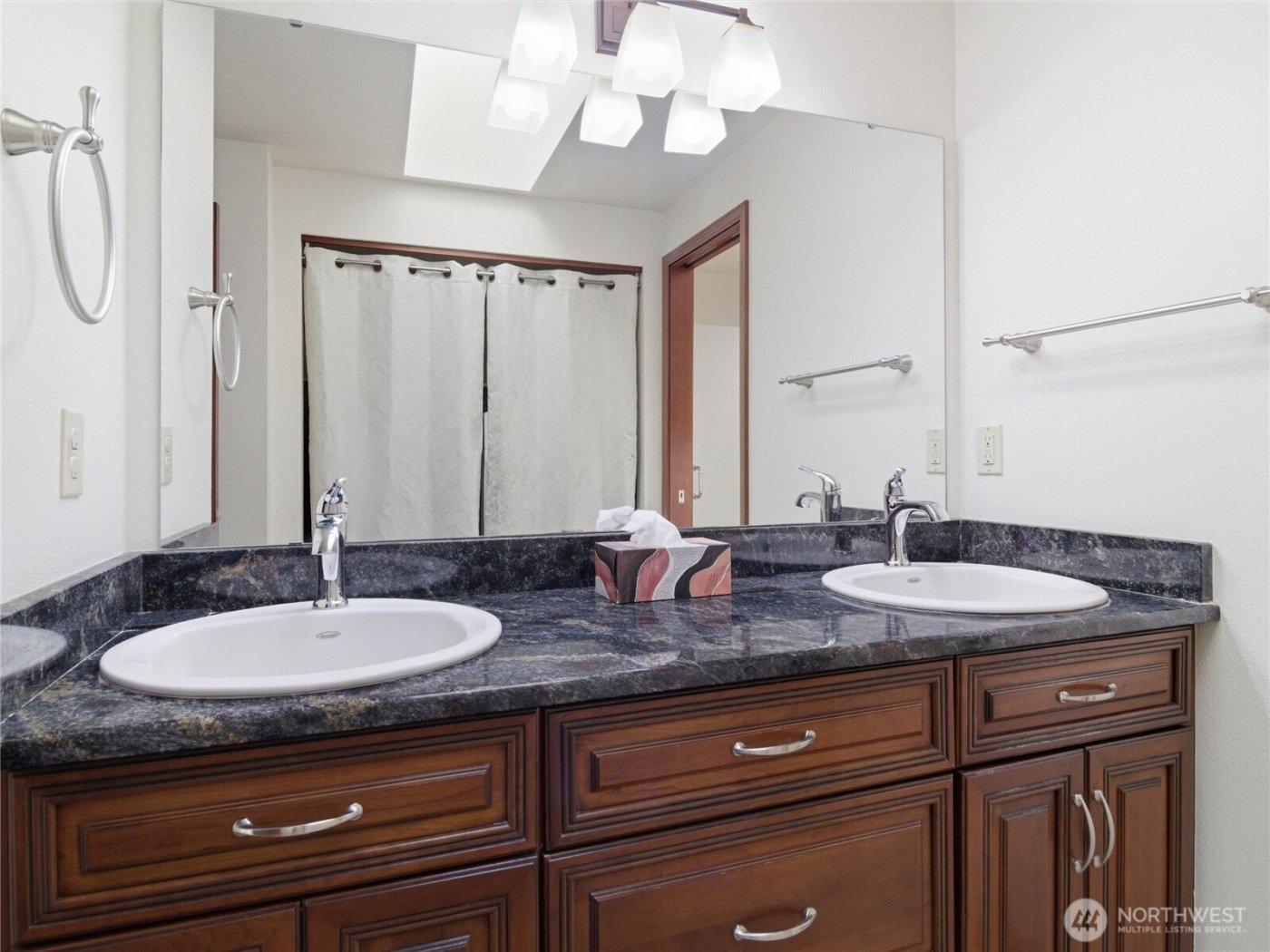 8127 Jamieson Court SW, Tumwater, WA 98512