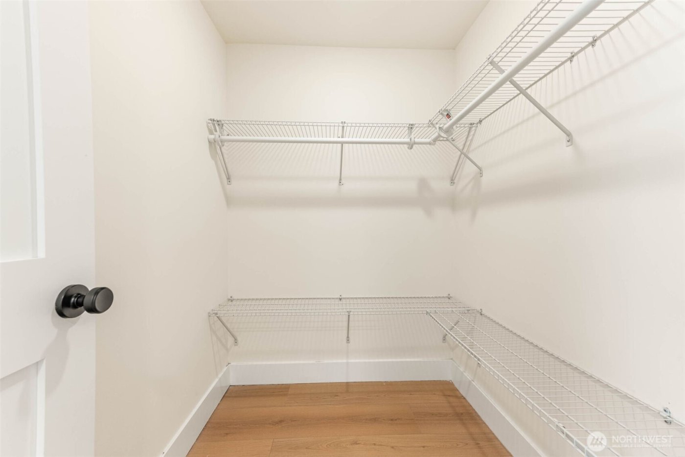 12250 Densmore Avenue N, Seattle, WA 98133