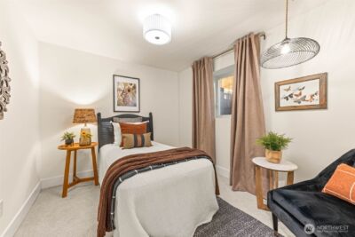 12250 Densmore Avenue N, Seattle, WA 98133 - Photo 26