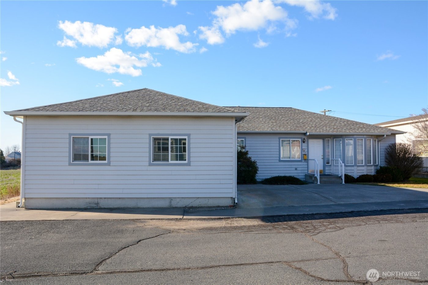 508 W 7th Avenue , Ritzville, WA 99169