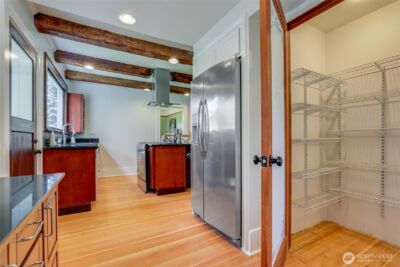 2463 26th Avenue E, Seattle, WA 98112 - Photo 11