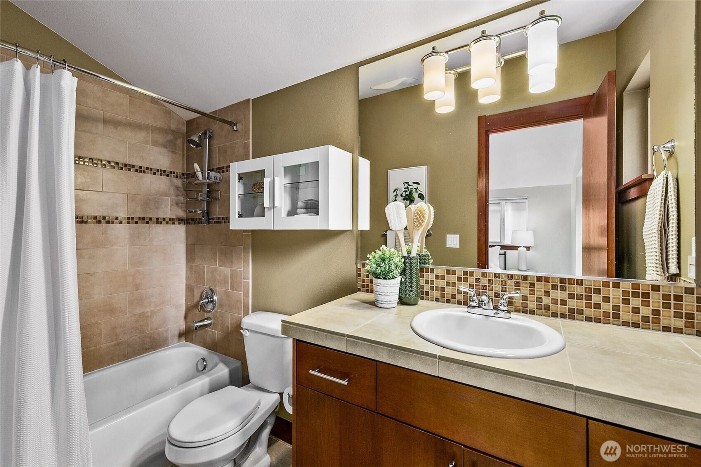 2508 E Yesler Way #A, Seattle, WA 98122