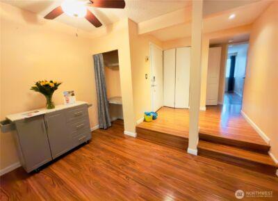 4717 W Lake Sammamish Pkwy SE #C305, Sammamish, WA 98027 - Photo 5