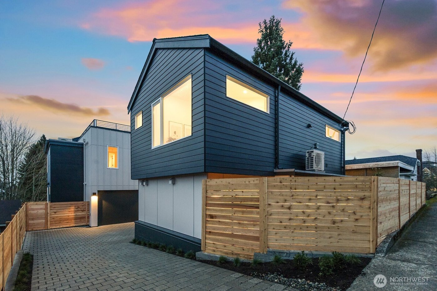 3806 42nd Avenue SW, Seattle, WA 98116