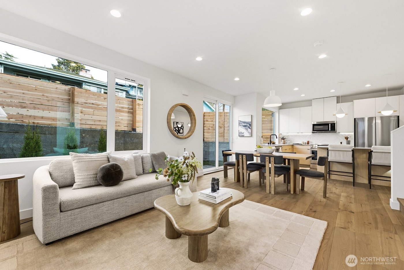 3806 42nd Avenue SW, Seattle, WA 98116