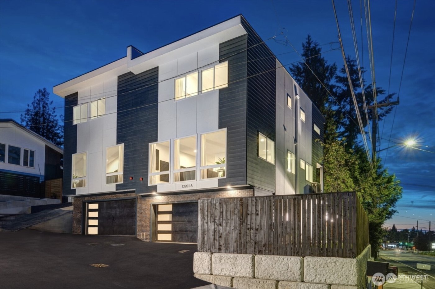 12215 Des Moines Memorial Drive S #B, Burien, WA 98168