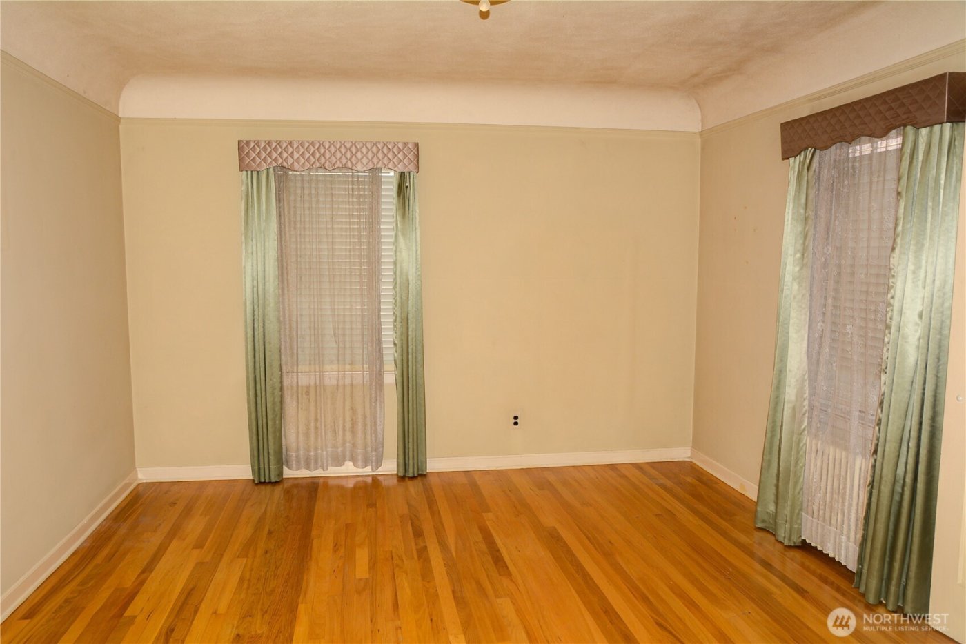 206 E 3rd Avenue , Ritzville, WA 99169