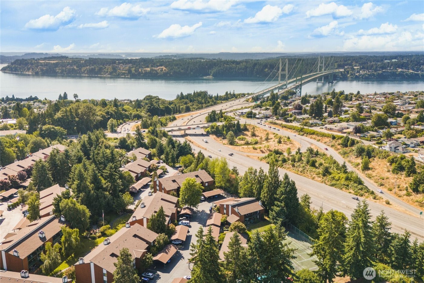 7310 N Skyview Lane #J-301, Tacoma, WA 98406