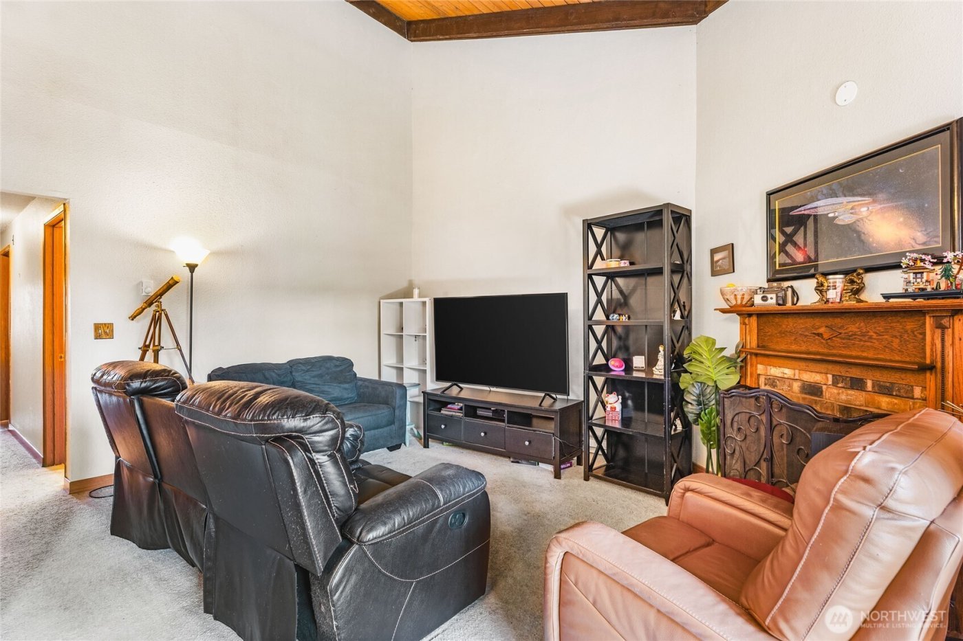 7310 N Skyview Lane #J-301, Tacoma, WA 98406