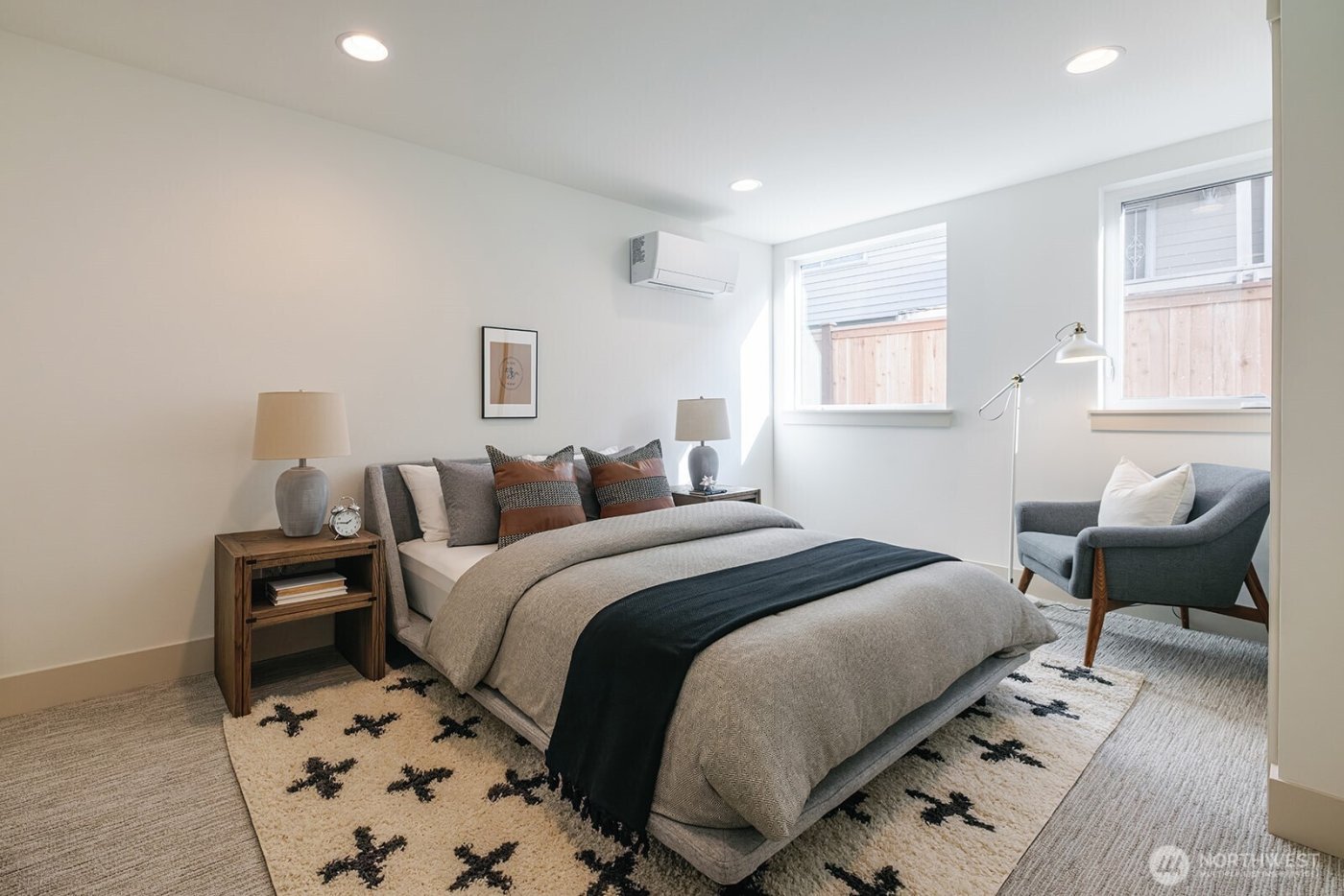 3007 S Dakota Street , Seattle, WA 98108