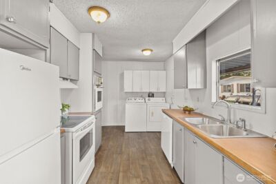 11622 Silver Lake Road #71, Everett, WA 98208 - Photo 12