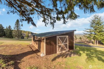 349 Hale Road W, Winlock, WA 98596 - Photo 14