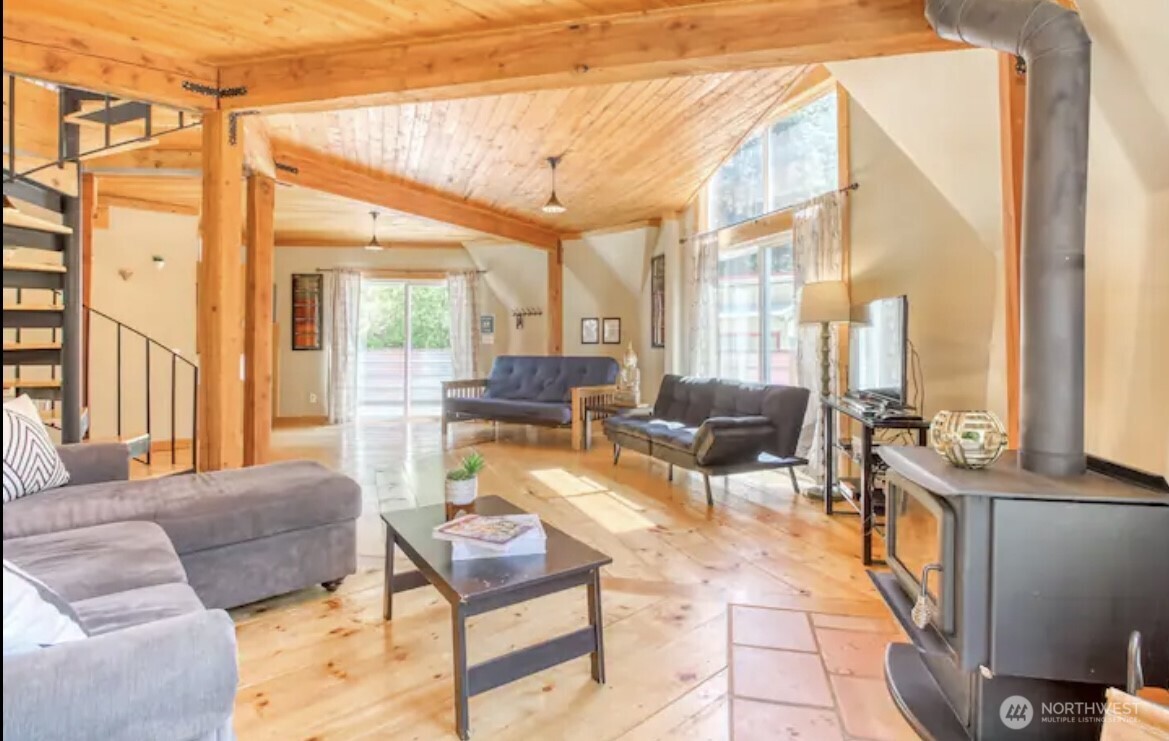 17051 Chumstick Highway , Leavenworth, WA 98826