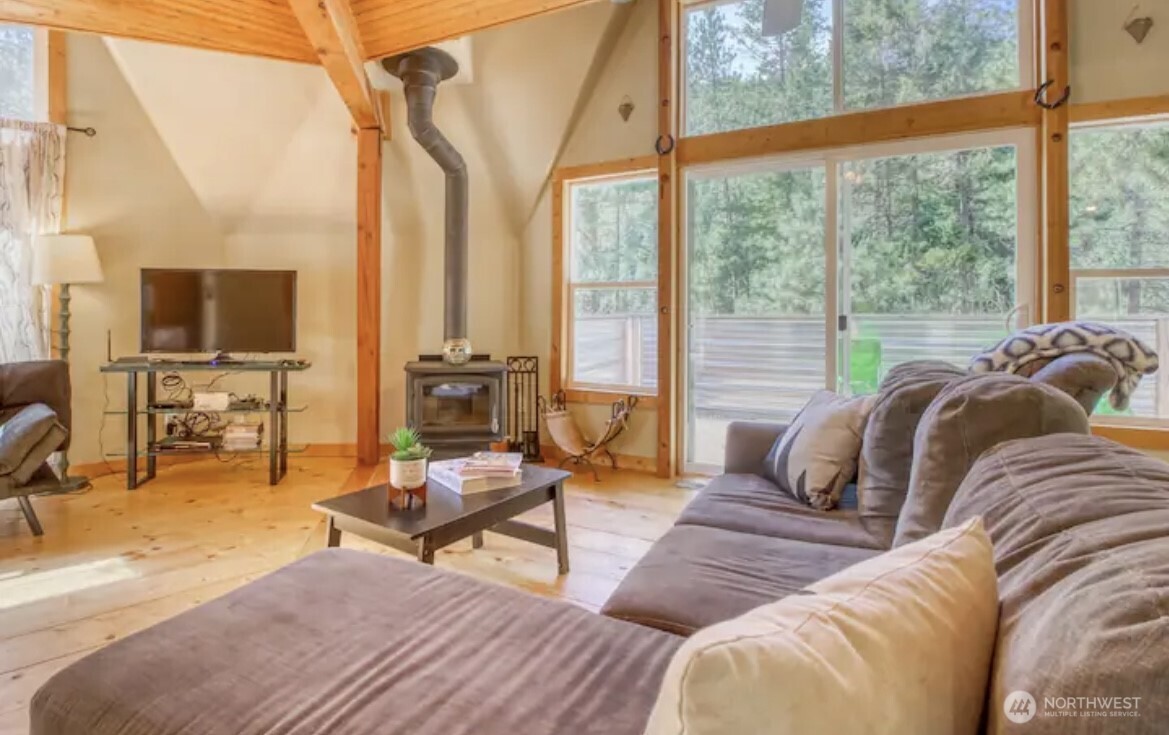 17051 Chumstick Highway , Leavenworth, WA 98826