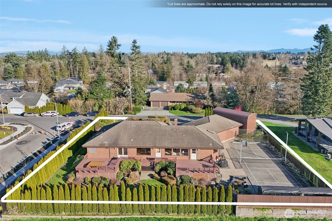2910 13th Street SW, Puyallup, WA 98373
