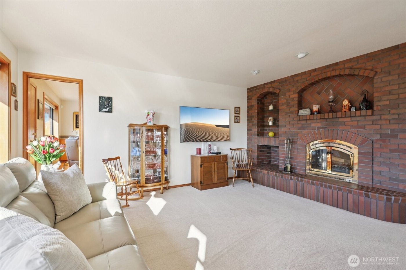 2910 13th Street SW, Puyallup, WA 98373