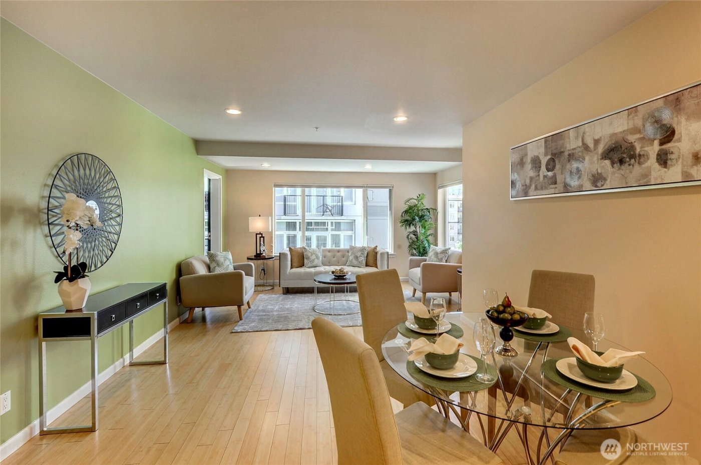 2717 Western Avenue #522, Seattle, WA 98121