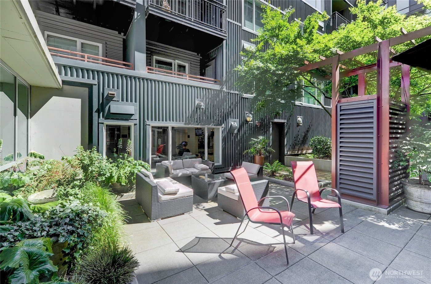 2717 Western Avenue #522, Seattle, WA 98121