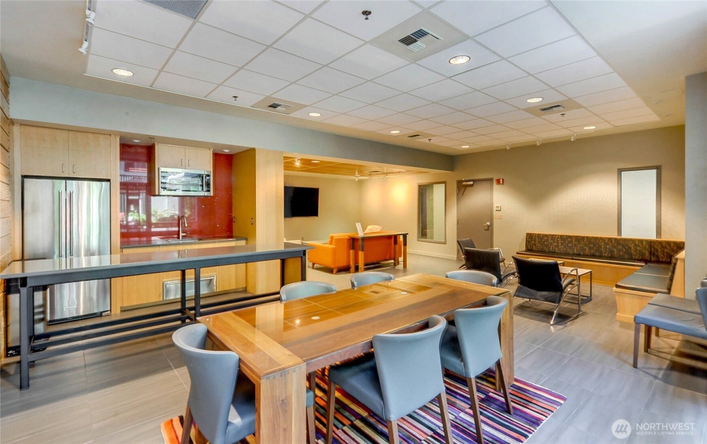 2717 Western Avenue #522, Seattle, WA 98121