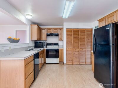 10010 NW 15th Avenue , Vancouver, WA 98685 - Photo 12