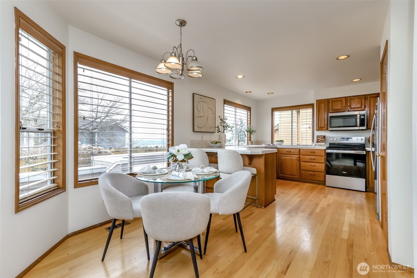 5214 Tower Drive NE, Tacoma, WA 98422