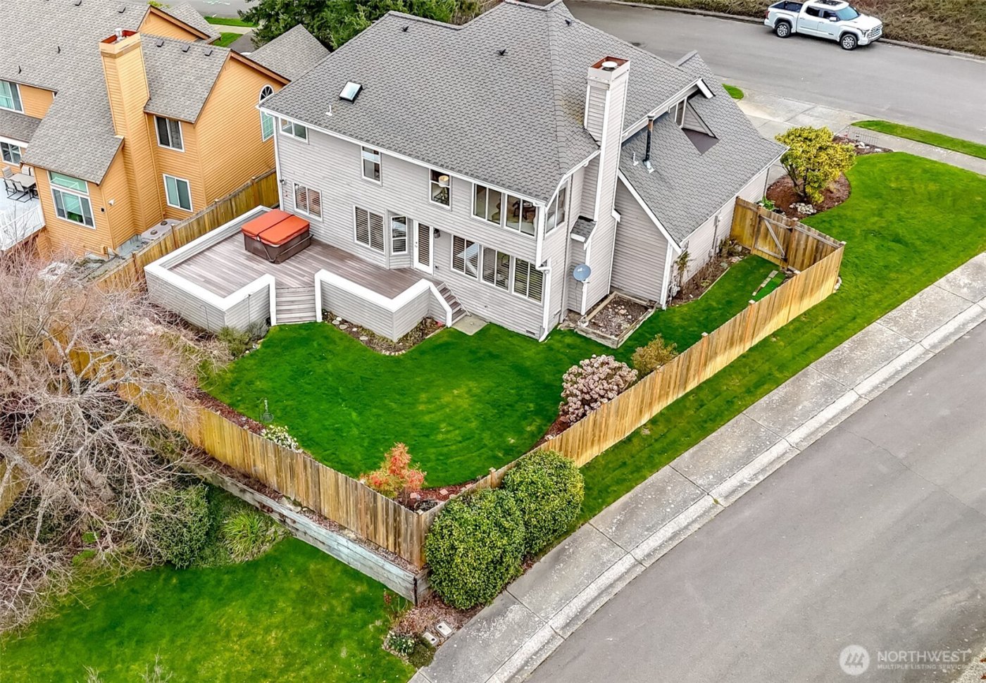 5214 Tower Drive NE, Tacoma, WA 98422