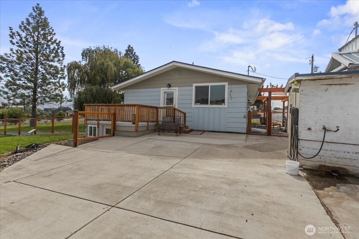 770 Lancaster Road , Selah, WA 98242
