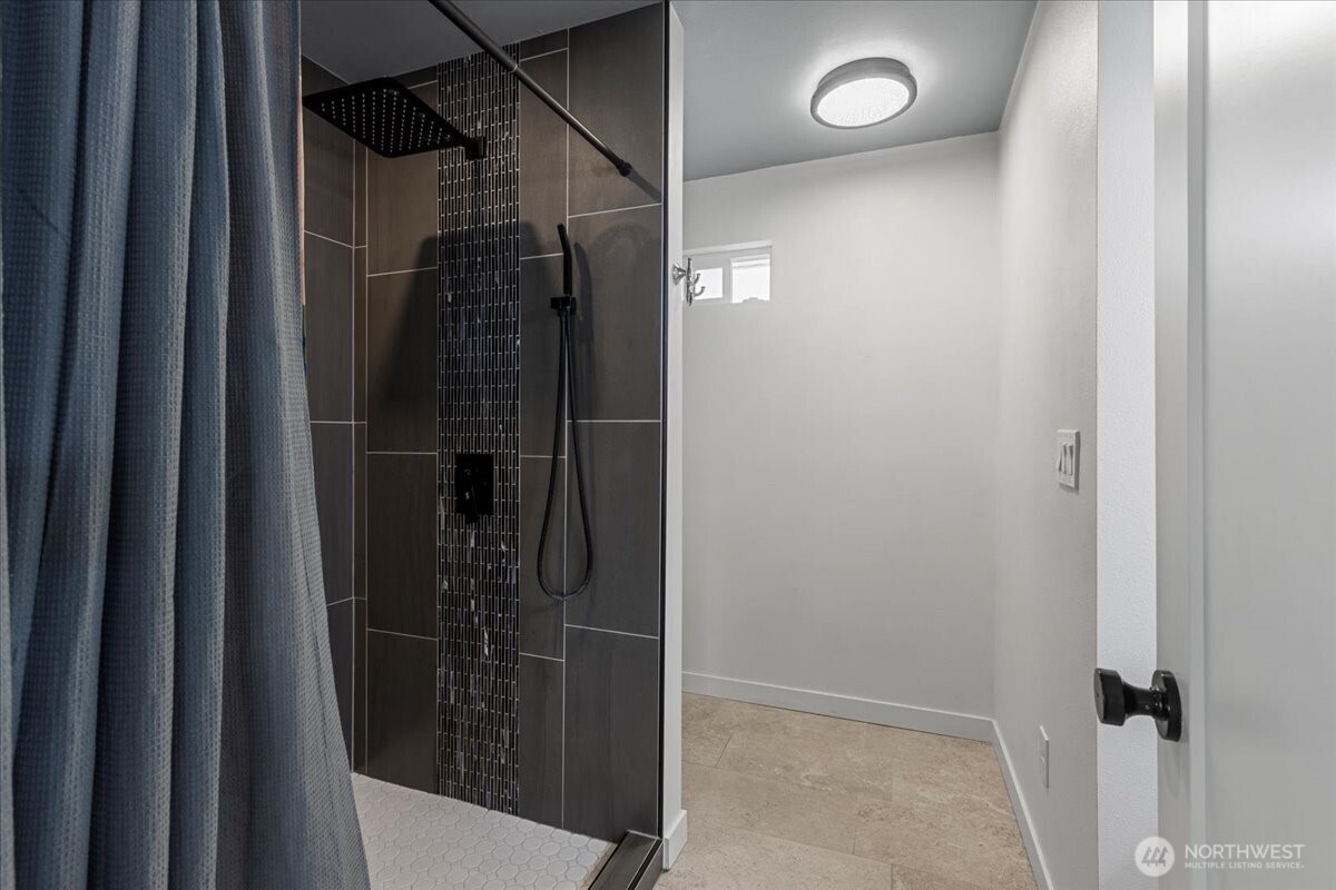 770 Lancaster Road , Selah, WA 98242